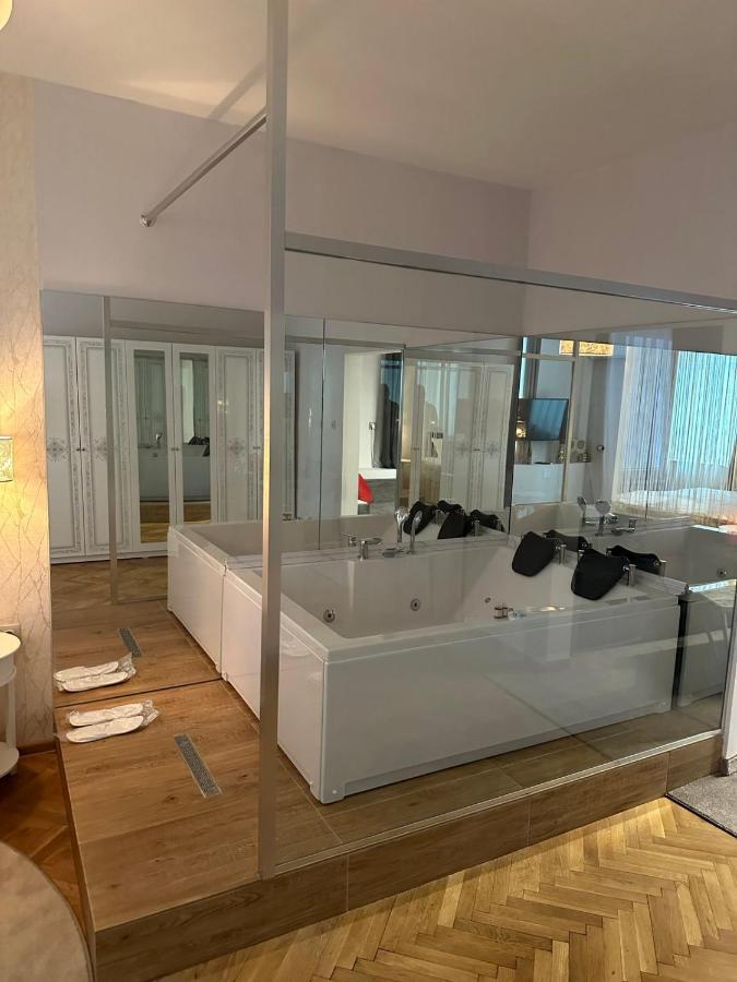 Luxury Apartment With Jacuzzi Sofia Extérieur photo
